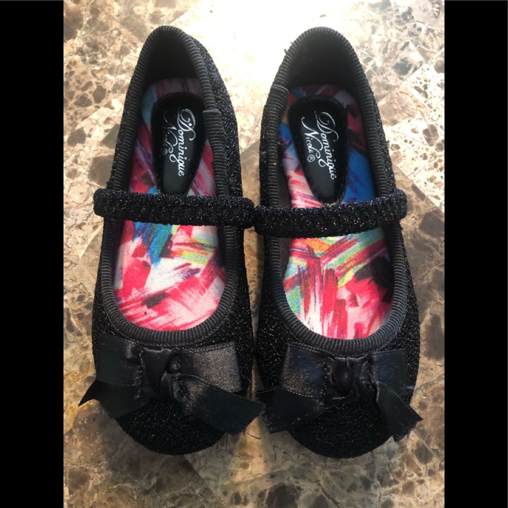 Black sparkly ballet flats size 6 Toddler